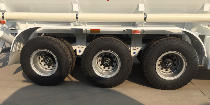47,000 Liter Fuel Tank Trailer for Sale 47,000 Liter Fuel Tank Trailer for Sale